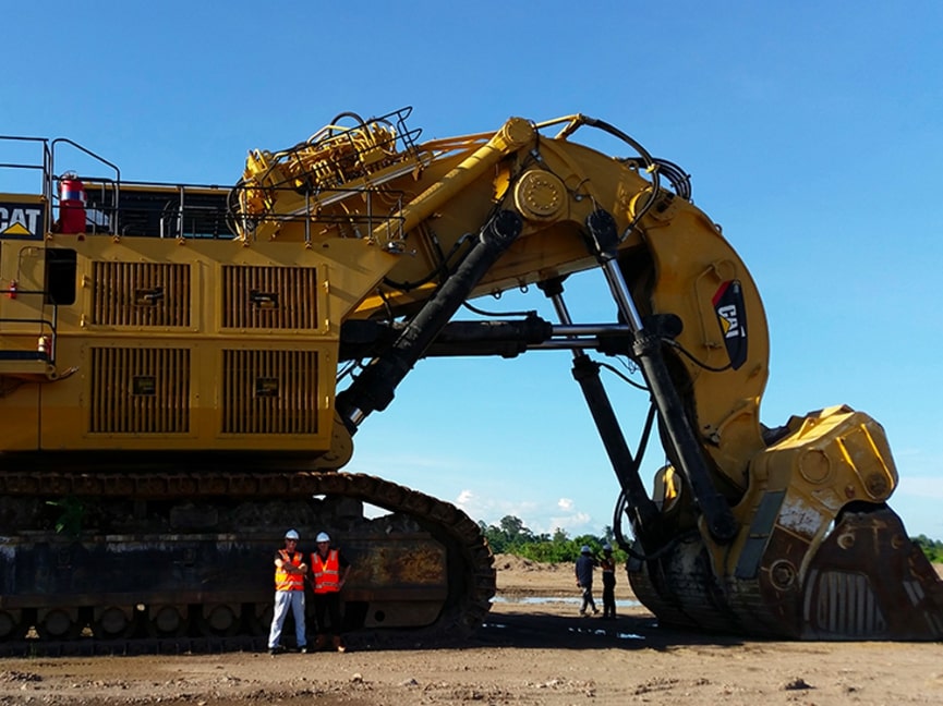 Caterpillar 6090 mining shovel being transported